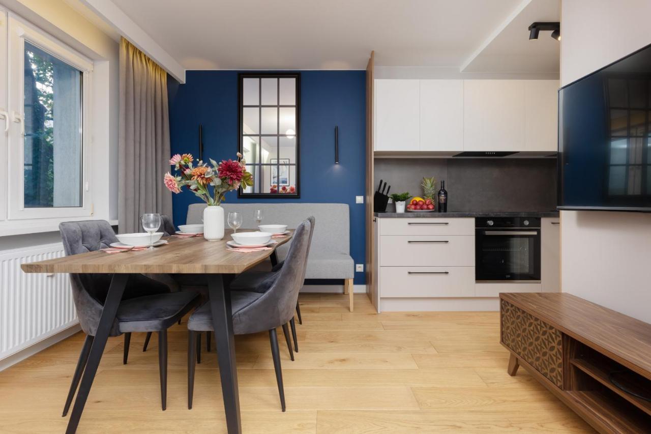 Warnenska By Renters Warsaw